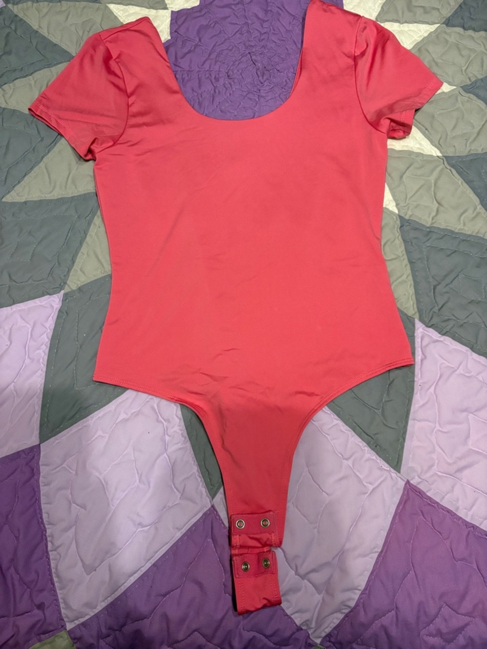 Women’s Short Sleeve Scoop Neck Bodysuit - Pink
